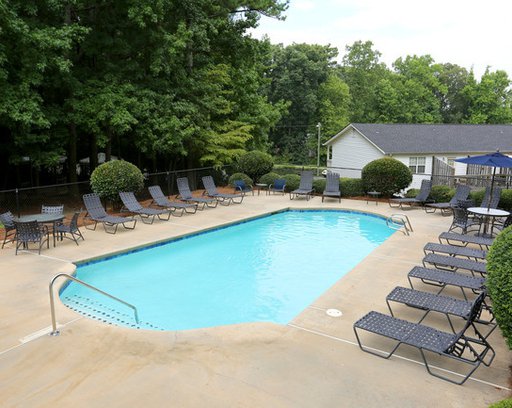 pool at Overlook Club apartments located between metro Atlanta and the North Georgia mountains